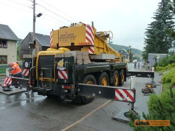 Alle St�tzen m�ssen gut unterbaut sein. � M. Ihle