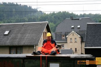 Ich sichere mal schnell das Dach. � C. Weber