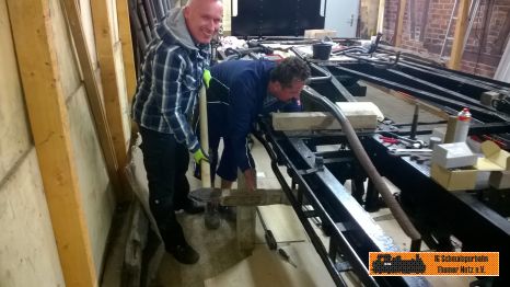 Hier hilft nur der gro�e Hammer!