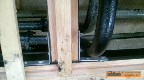 Die Bodentr&auml;ger bekommen auch Winkel.