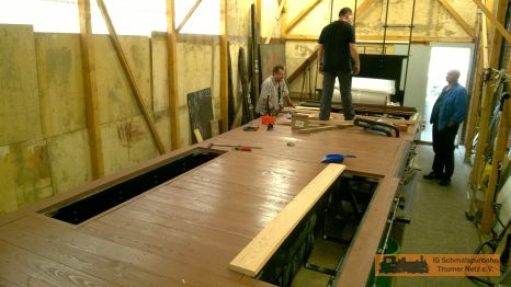 Jetzt kommen die letzten beiden Bretter.