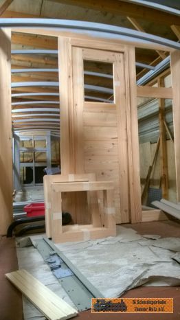 Die T&uuml;r zum Dienstraum.