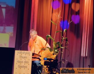 Unser Moritz mit unseren Gl�ckw�nschen!