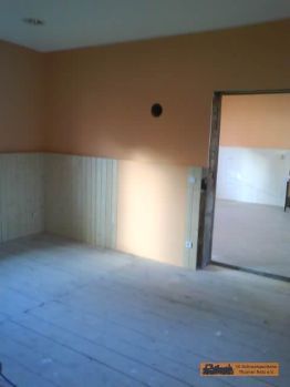 Vereinszimmer nimmt gestallt an.